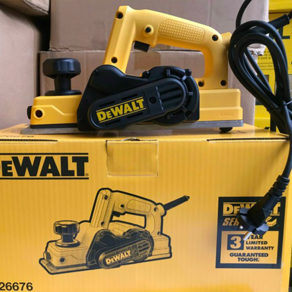 may-bao-cam-tay-dewalt-d26676-b1-02