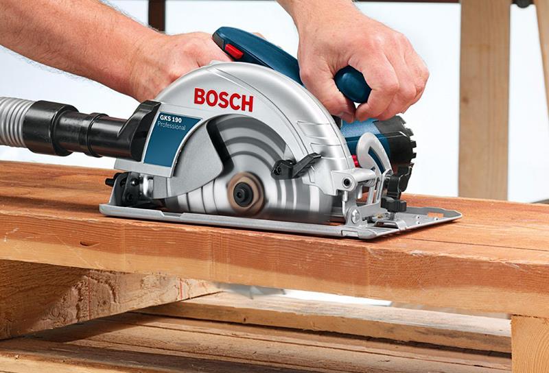 máy cưa đĩa Bosch và máy cưa Makita