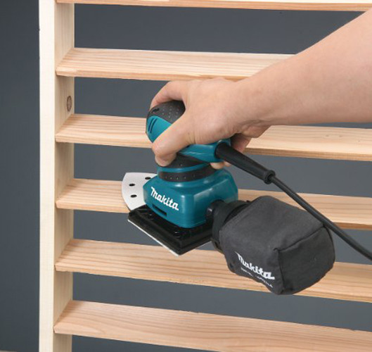 may-cha-nham-rung-makita-bo4565-2